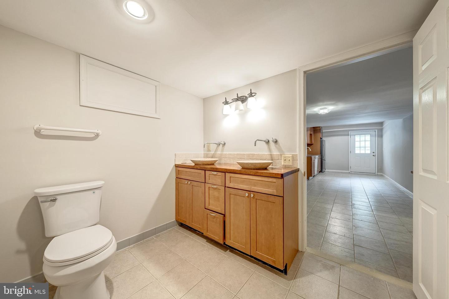 1201 CRAYTON RD, HERNDON, Virginia 20170, 4 Bedrooms Bedrooms, ,3 BathroomsBathrooms,Residential,For sale,1201 CRAYTON RD,VAFX2243874 MLS # VAFX2243874