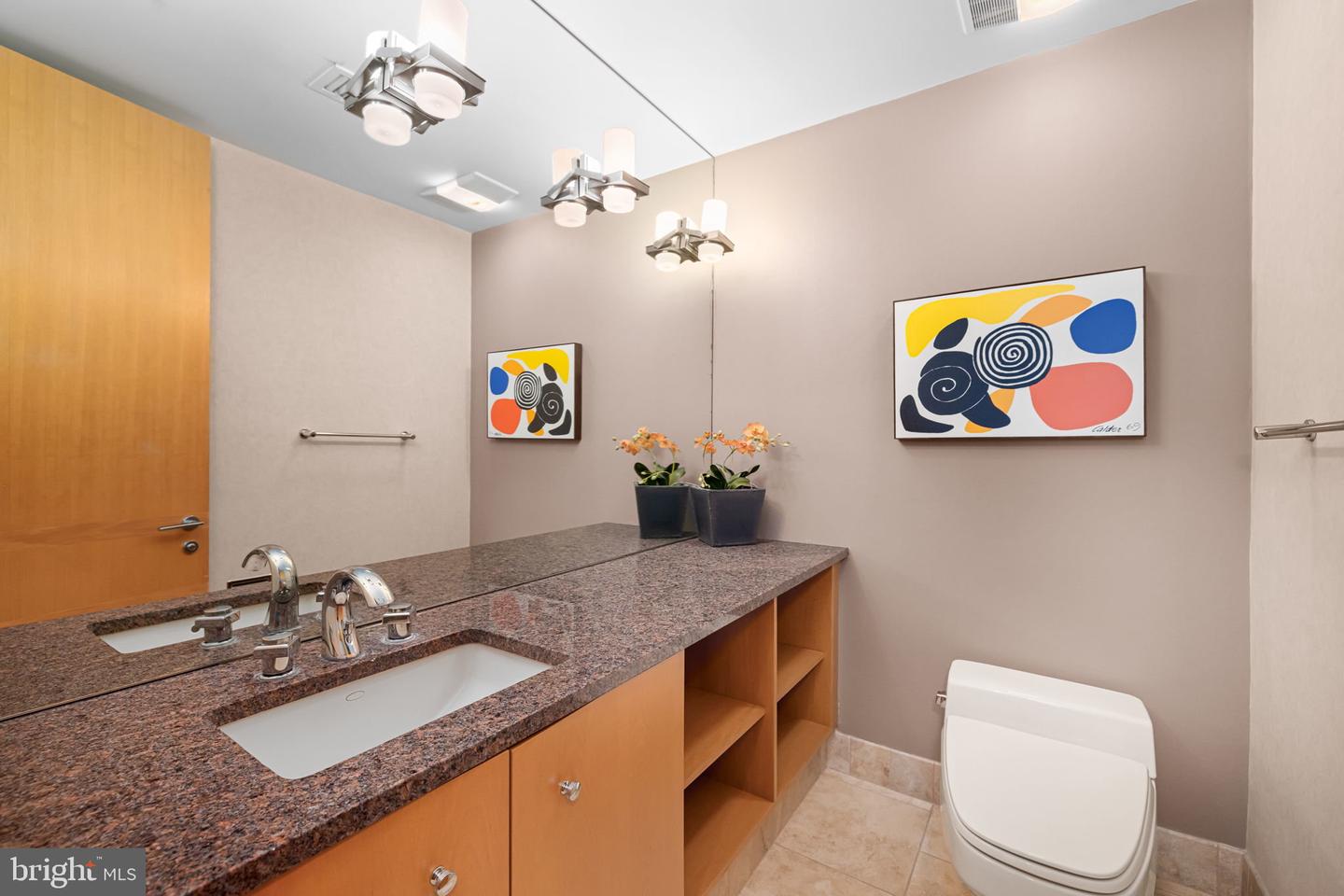 1401 N OAK ST N #912, ARLINGTON, Virginia 22209, 3 Bedrooms Bedrooms, ,3 BathroomsBathrooms,Residential,For sale,1401 N OAK ST N #912,VAAR2058364 MLS # VAAR2058364