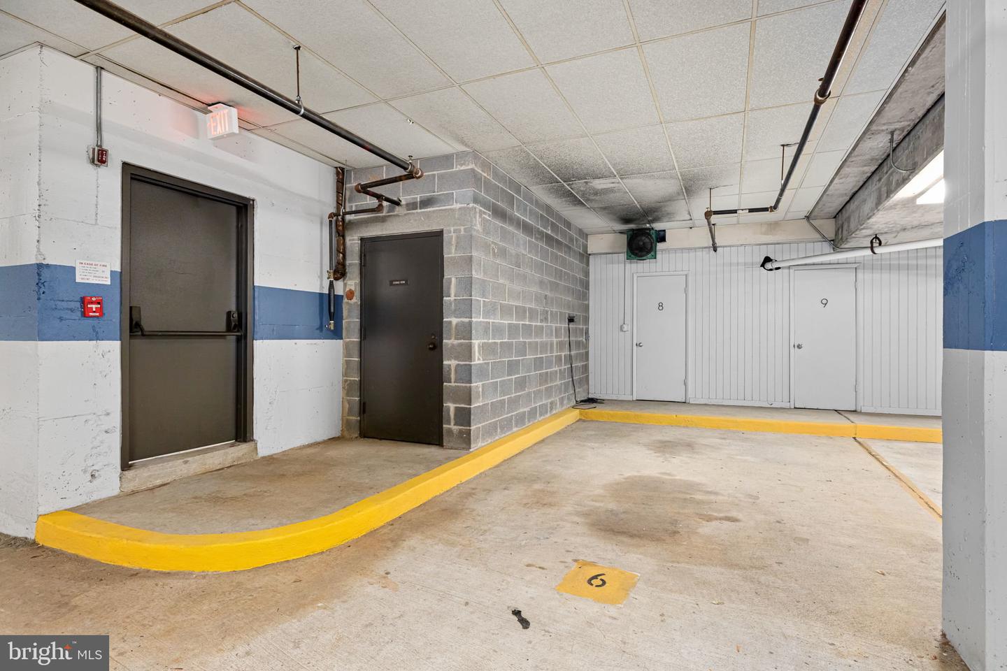 1401 N OAK ST N #912, ARLINGTON, Virginia 22209, 3 Bedrooms Bedrooms, ,3 BathroomsBathrooms,Residential,For sale,1401 N OAK ST N #912,VAAR2058364 MLS # VAAR2058364