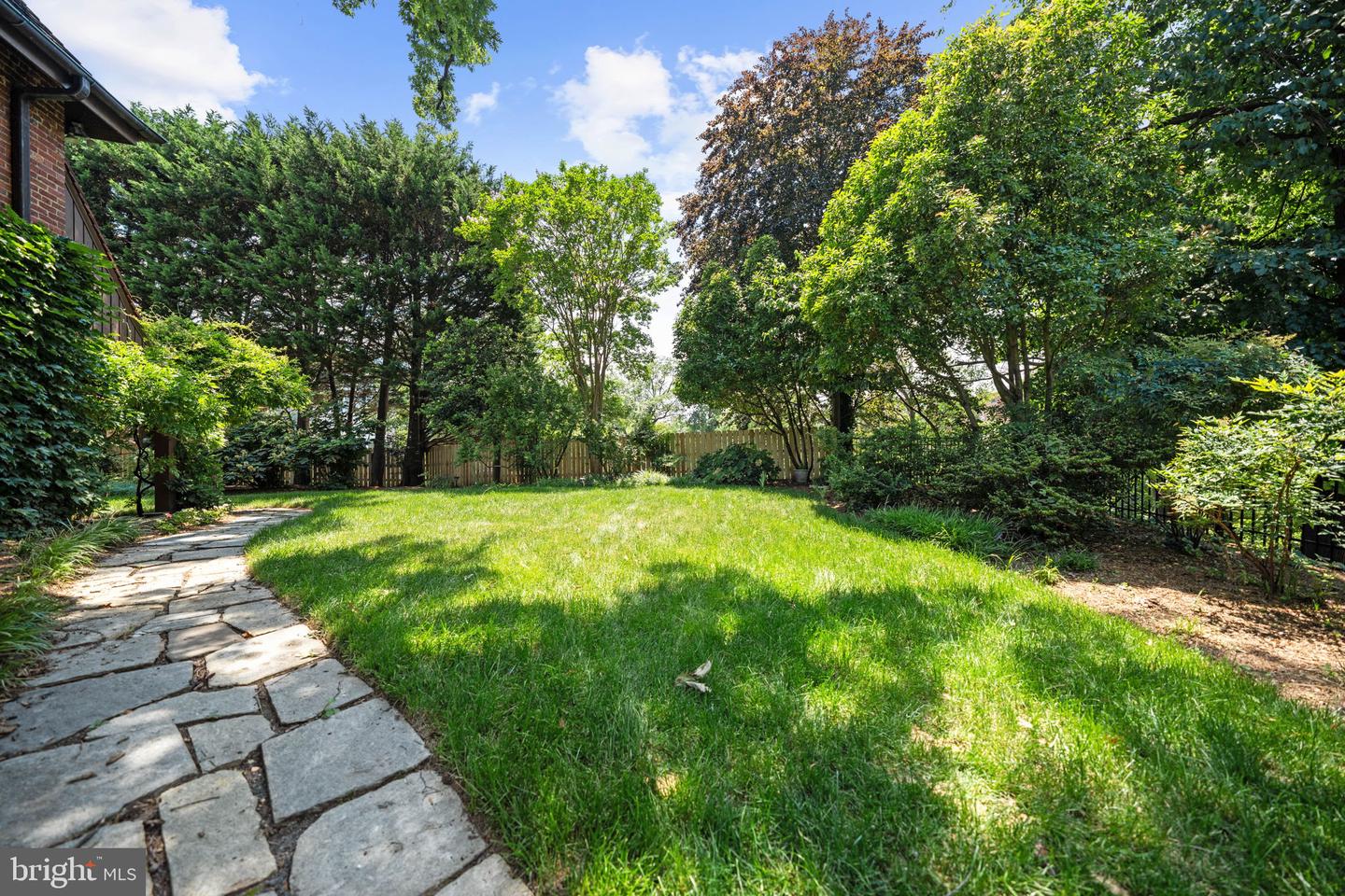 3111 IDAHO AVE NW, WASHINGTON, District Of Columbia 20016, 4 Bedrooms Bedrooms, ,4 BathroomsBathrooms,Residential,For sale,3111 IDAHO AVE NW,DCDC2203382 MLS # DCDC2203382
