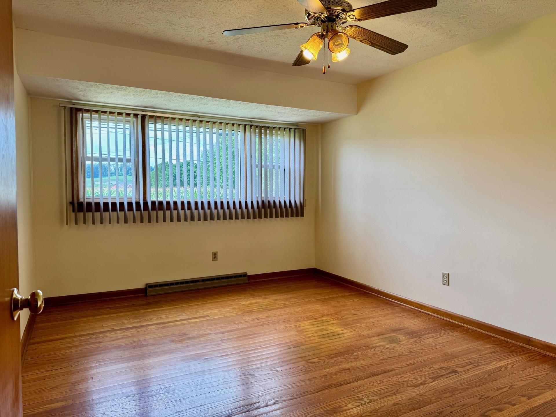 4562 OTTOBINE RD, DAYTON, Virginia 22821, 3 Bedrooms Bedrooms, ,1 BathroomBathrooms,Residential,4562 OTTOBINE RD,667322 MLS # 667322