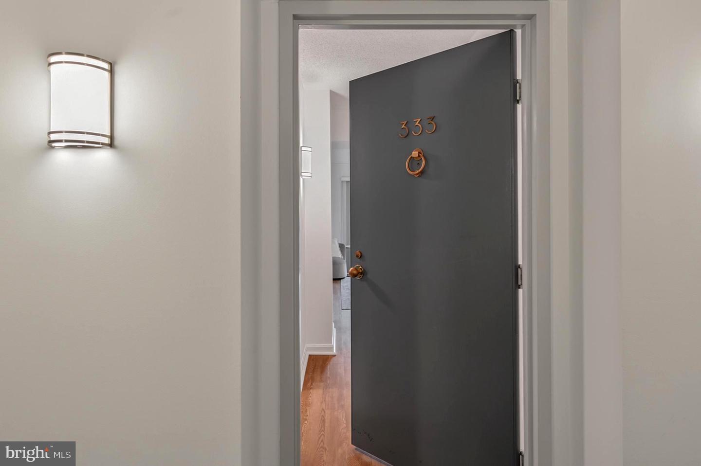 803 N HOWARD ST #333, ALEXANDRIA, Virginia 22304, 2 Bedrooms Bedrooms, ,2 BathroomsBathrooms,Residential,For sale,803 N HOWARD ST #333,VAAX2046350 MLS # VAAX2046350