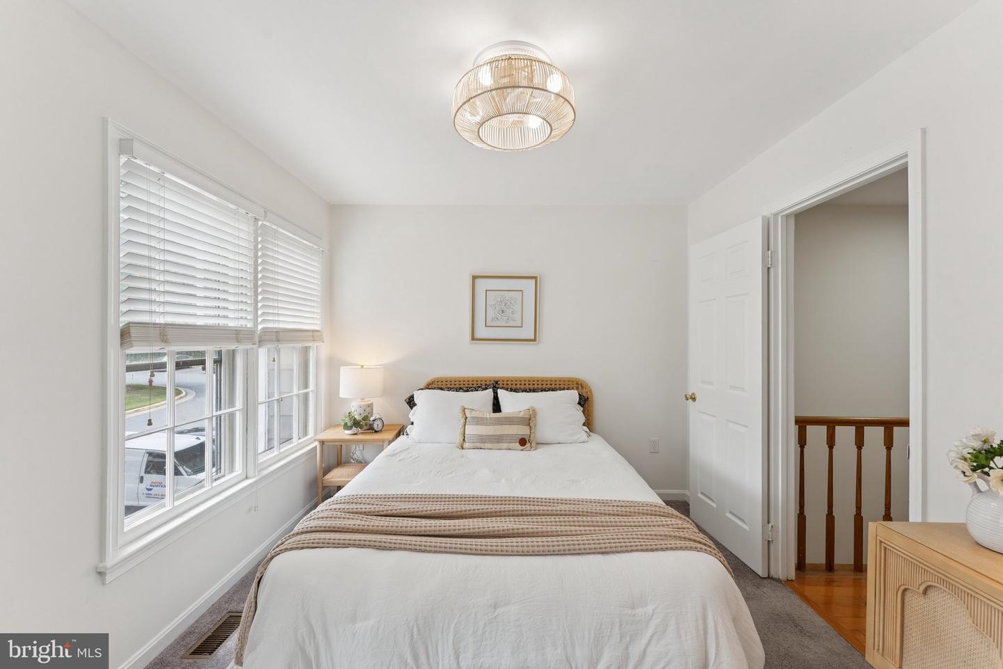 6316 CHIMNEY WOOD CT, ALEXANDRIA, Virginia 22306, 2 Bedrooms Bedrooms, ,3 BathroomsBathrooms,Residential,For sale,6316 CHIMNEY WOOD CT,VAFX2247586 MLS # VAFX2247586