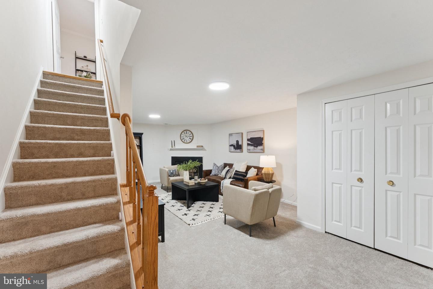 6316 CHIMNEY WOOD CT, ALEXANDRIA, Virginia 22306, 2 Bedrooms Bedrooms, ,3 BathroomsBathrooms,Residential,For sale,6316 CHIMNEY WOOD CT,VAFX2247586 MLS # VAFX2247586