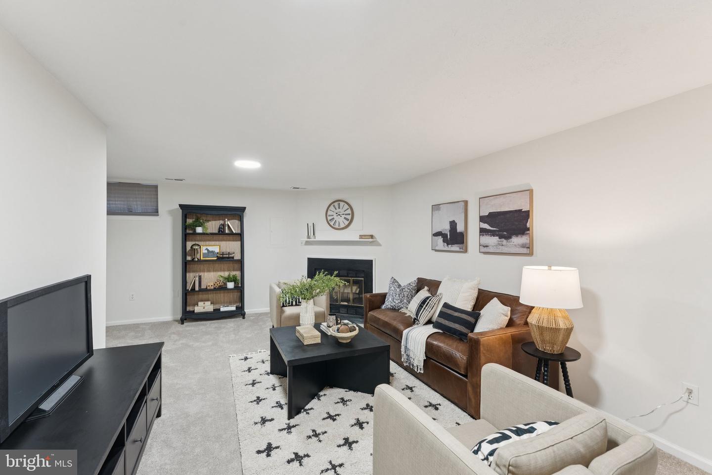 6316 CHIMNEY WOOD CT, ALEXANDRIA, Virginia 22306, 2 Bedrooms Bedrooms, ,3 BathroomsBathrooms,Residential,For sale,6316 CHIMNEY WOOD CT,VAFX2247586 MLS # VAFX2247586