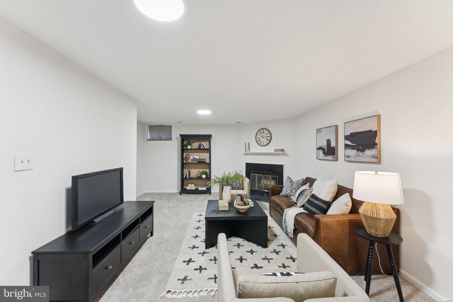 6316 CHIMNEY WOOD CT, ALEXANDRIA, Virginia 22306, 2 Bedrooms Bedrooms, ,3 BathroomsBathrooms,Residential,For sale,6316 CHIMNEY WOOD CT,VAFX2247586 MLS # VAFX2247586