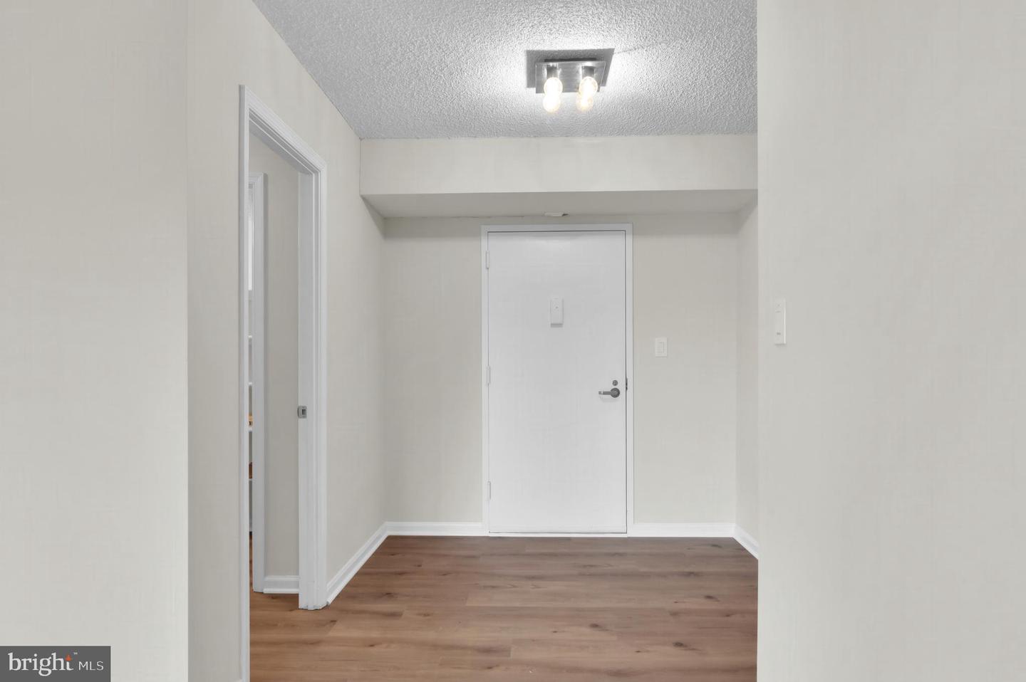 3800 POWELL LN #1022, FALLS CHURCH, Virginia 22041, 3 Bedrooms Bedrooms, ,2 BathroomsBathrooms,Residential,For sale,3800 POWELL LN #1022,VAFX2248254 MLS # VAFX2248254