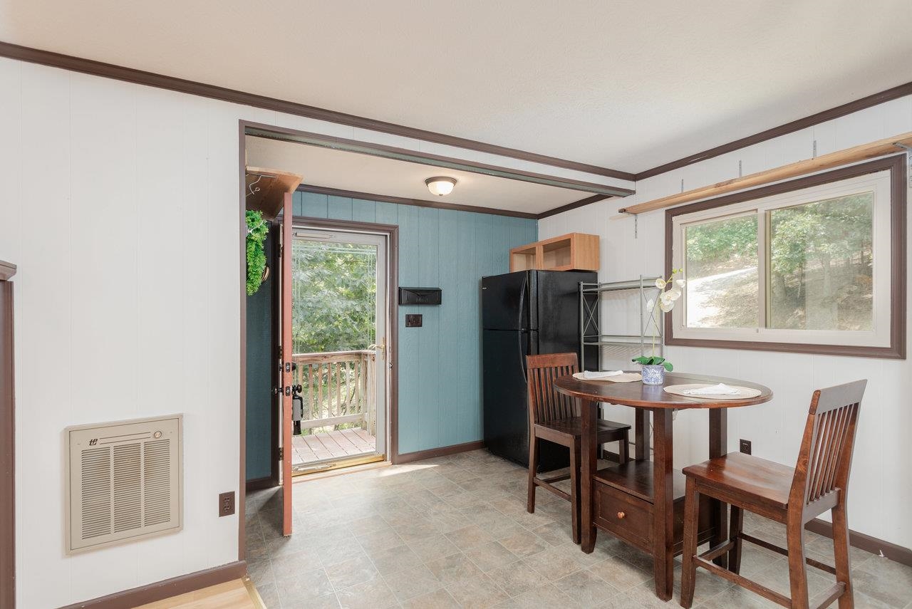 17341 STARSTONE DR, BROADWAY, Virginia 22815, 2 Bedrooms Bedrooms, ,1 BathroomBathrooms,Residential,17341 STARSTONE DR,667405 MLS # 667405