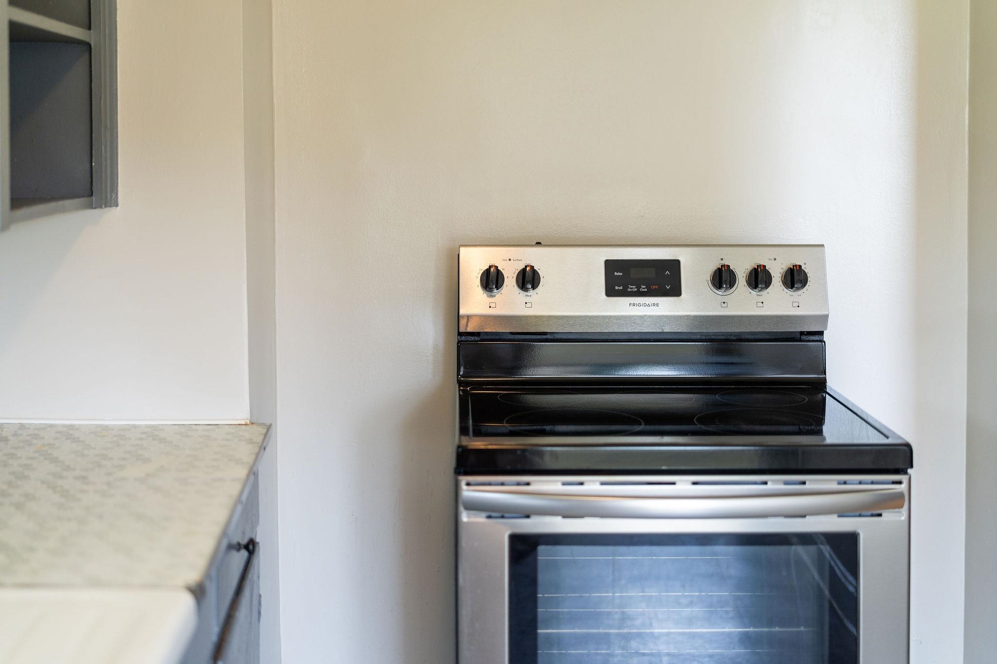 2414 CHESAPEAKE ST, STAUNTON, Virginia 24401, 2 Bedrooms Bedrooms, ,1 BathroomBathrooms,Residential,2414 CHESAPEAKE ST,667410 MLS # 667410