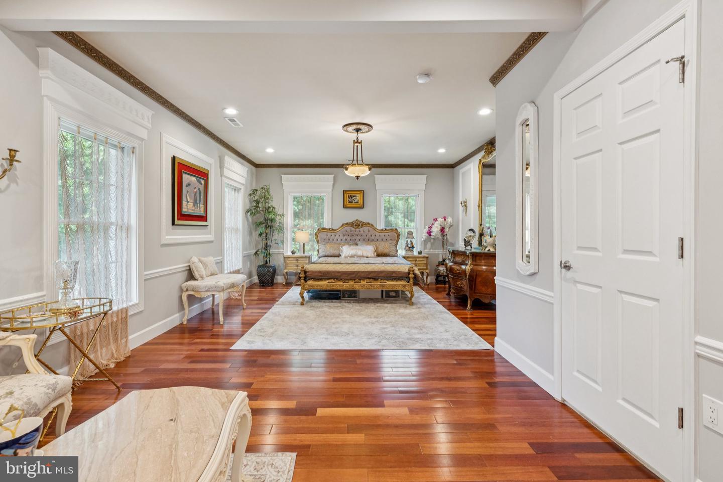 423 SENECA RD, GREAT FALLS, Virginia 22066, 5 Bedrooms Bedrooms, ,5 BathroomsBathrooms,Residential,For sale,423 SENECA RD,VAFX2249172 MLS # VAFX2249172