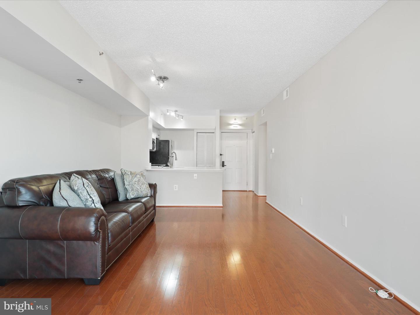 1001 N VERMONT ST #910, ARLINGTON, Virginia 22201, 1 Bedroom Bedrooms, ,1 BathroomBathrooms,Residential,For sale,1001 N VERMONT ST #910,VAAR2059566 MLS # VAAR2059566