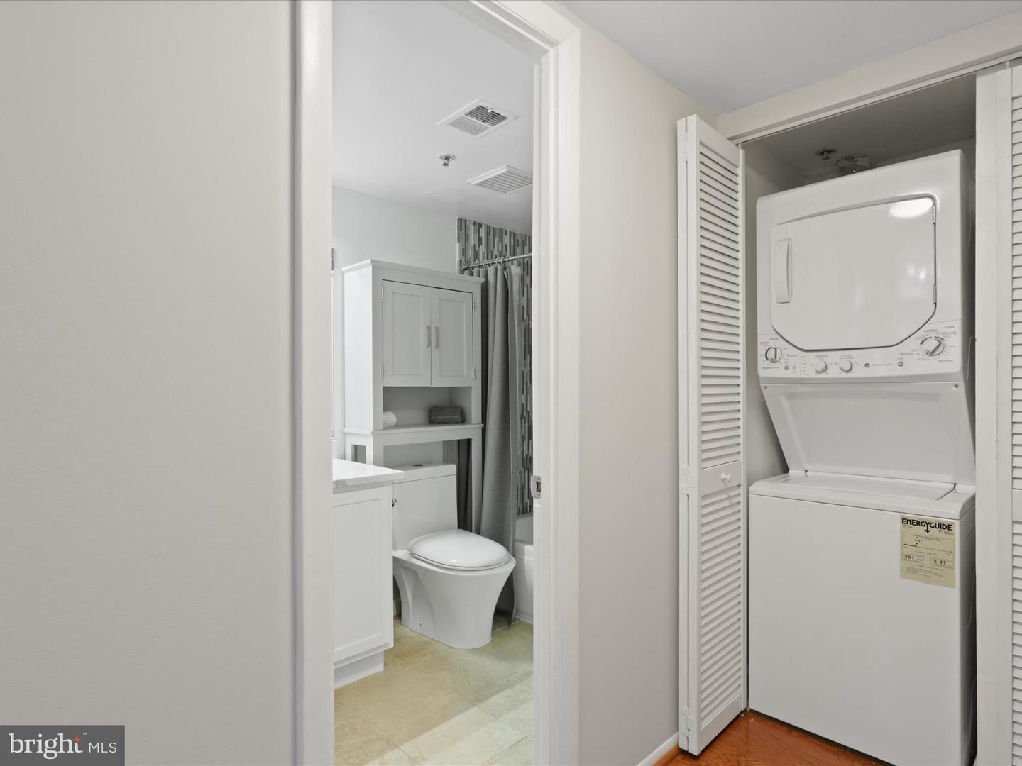 1001 N VERMONT ST #910, ARLINGTON, Virginia 22201, 1 Bedroom Bedrooms, ,1 BathroomBathrooms,Residential,For sale,1001 N VERMONT ST #910,VAAR2059566 MLS # VAAR2059566