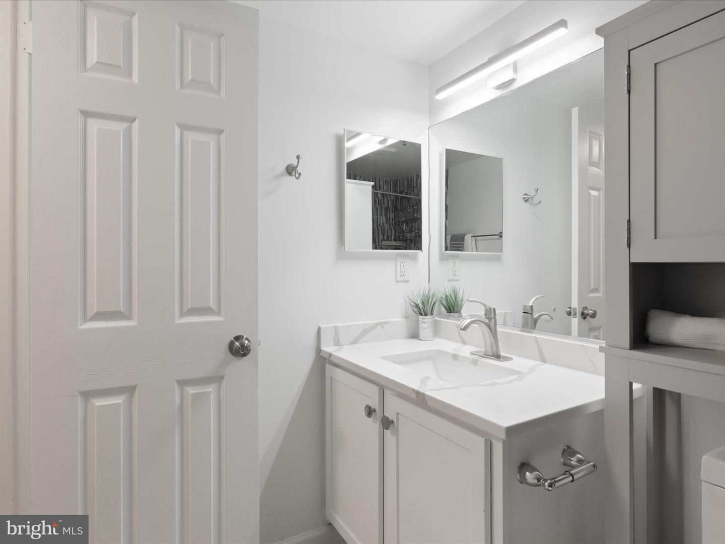 1001 N VERMONT ST #910, ARLINGTON, Virginia 22201, 1 Bedroom Bedrooms, ,1 BathroomBathrooms,Residential,For sale,1001 N VERMONT ST #910,VAAR2059566 MLS # VAAR2059566