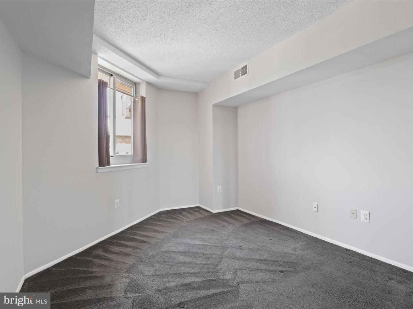 1001 N VERMONT ST #910, ARLINGTON, Virginia 22201, 1 Bedroom Bedrooms, ,1 BathroomBathrooms,Residential,For sale,1001 N VERMONT ST #910,VAAR2059566 MLS # VAAR2059566