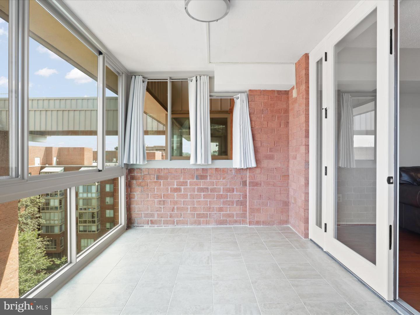 1001 N VERMONT ST #910, ARLINGTON, Virginia 22201, 1 Bedroom Bedrooms, ,1 BathroomBathrooms,Residential,For sale,1001 N VERMONT ST #910,VAAR2059566 MLS # VAAR2059566