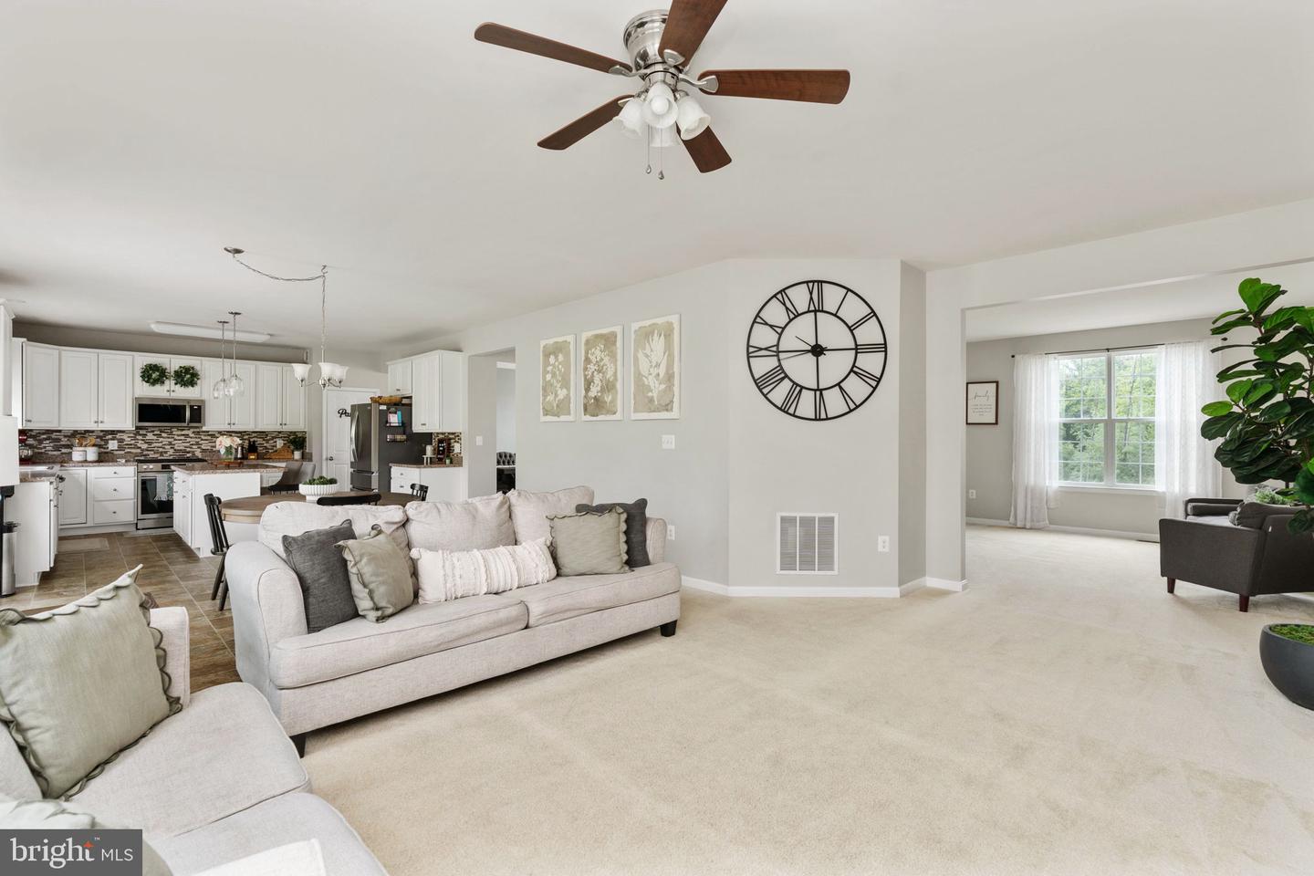 14 CLYDESDALE RD, FREDERICKSBURG, Virginia 22405, 4 Bedrooms Bedrooms, ,3 BathroomsBathrooms,Residential,For sale,14 CLYDESDALE RD,VAST2040092 MLS # VAST2040092