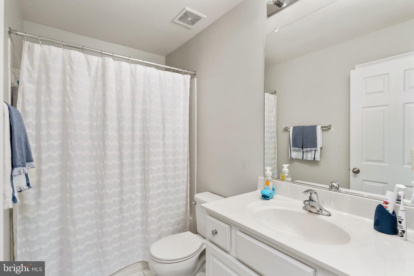14 CLYDESDALE RD, FREDERICKSBURG, Virginia 22405, 4 Bedrooms Bedrooms, ,3 BathroomsBathrooms,Residential,For sale,14 CLYDESDALE RD,VAST2040092 MLS # VAST2040092