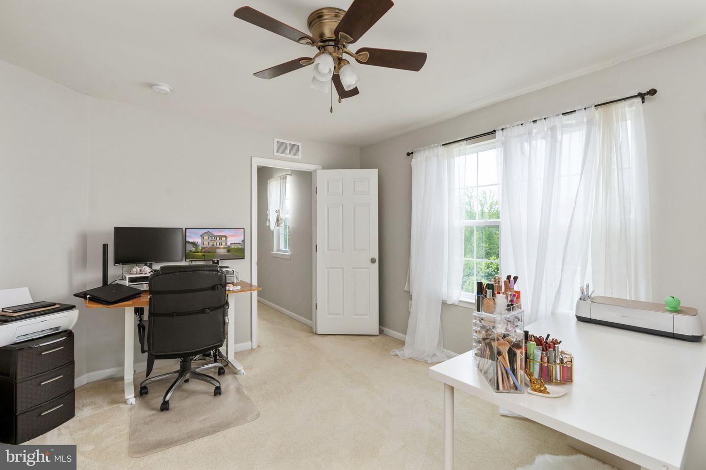14 CLYDESDALE RD, FREDERICKSBURG, Virginia 22405, 4 Bedrooms Bedrooms, ,3 BathroomsBathrooms,Residential,For sale,14 CLYDESDALE RD,VAST2040092 MLS # VAST2040092