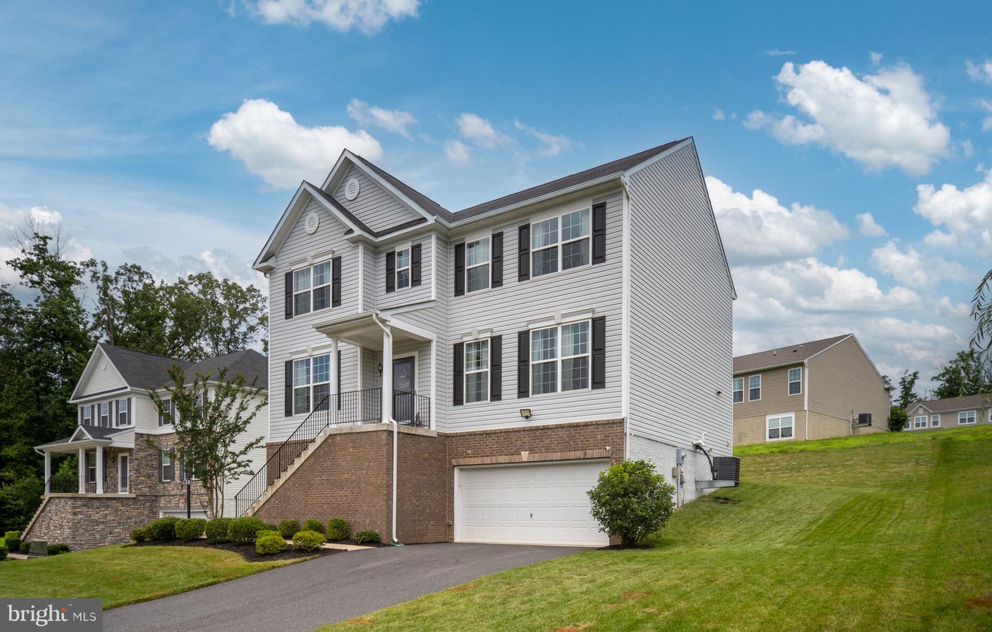 14 CLYDESDALE RD, FREDERICKSBURG, Virginia 22405, 4 Bedrooms Bedrooms, ,3 BathroomsBathrooms,Residential,For sale,14 CLYDESDALE RD,VAST2040092 MLS # VAST2040092