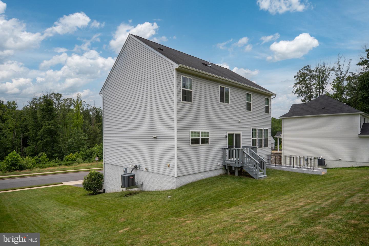 14 CLYDESDALE RD, FREDERICKSBURG, Virginia 22405, 4 Bedrooms Bedrooms, ,3 BathroomsBathrooms,Residential,For sale,14 CLYDESDALE RD,VAST2040092 MLS # VAST2040092