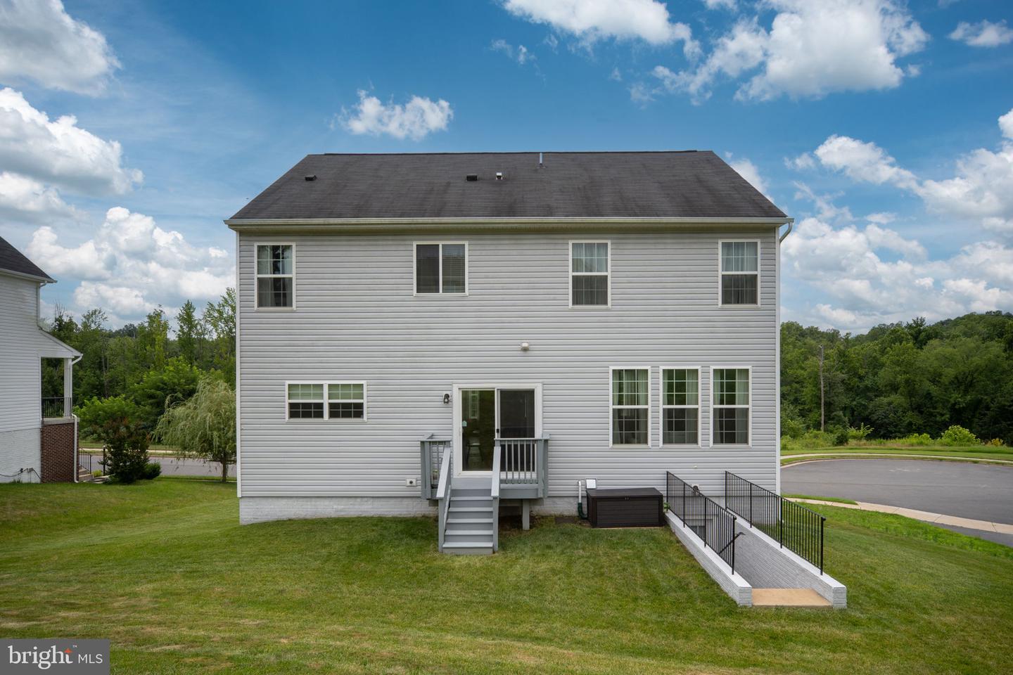 14 CLYDESDALE RD, FREDERICKSBURG, Virginia 22405, 4 Bedrooms Bedrooms, ,3 BathroomsBathrooms,Residential,For sale,14 CLYDESDALE RD,VAST2040092 MLS # VAST2040092