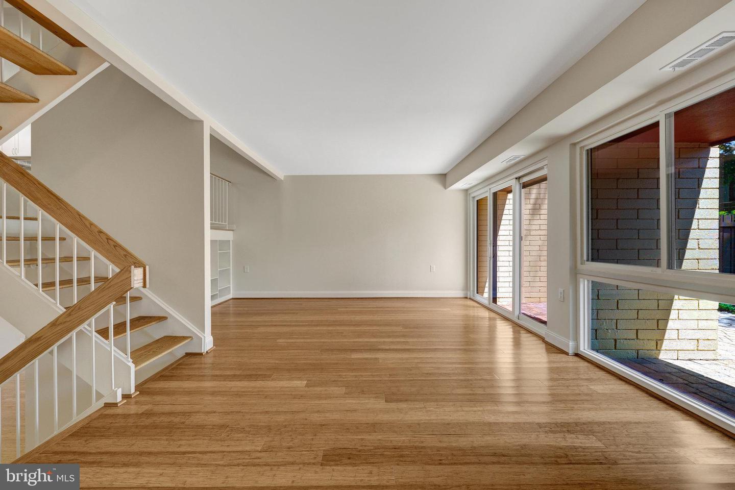 11136 SAFFOLD WAY, RESTON, Virginia 20190, 3 Bedrooms Bedrooms, ,2 BathroomsBathrooms,Residential,For sale,11136 SAFFOLD WAY,VAFX2250172 MLS # VAFX2250172