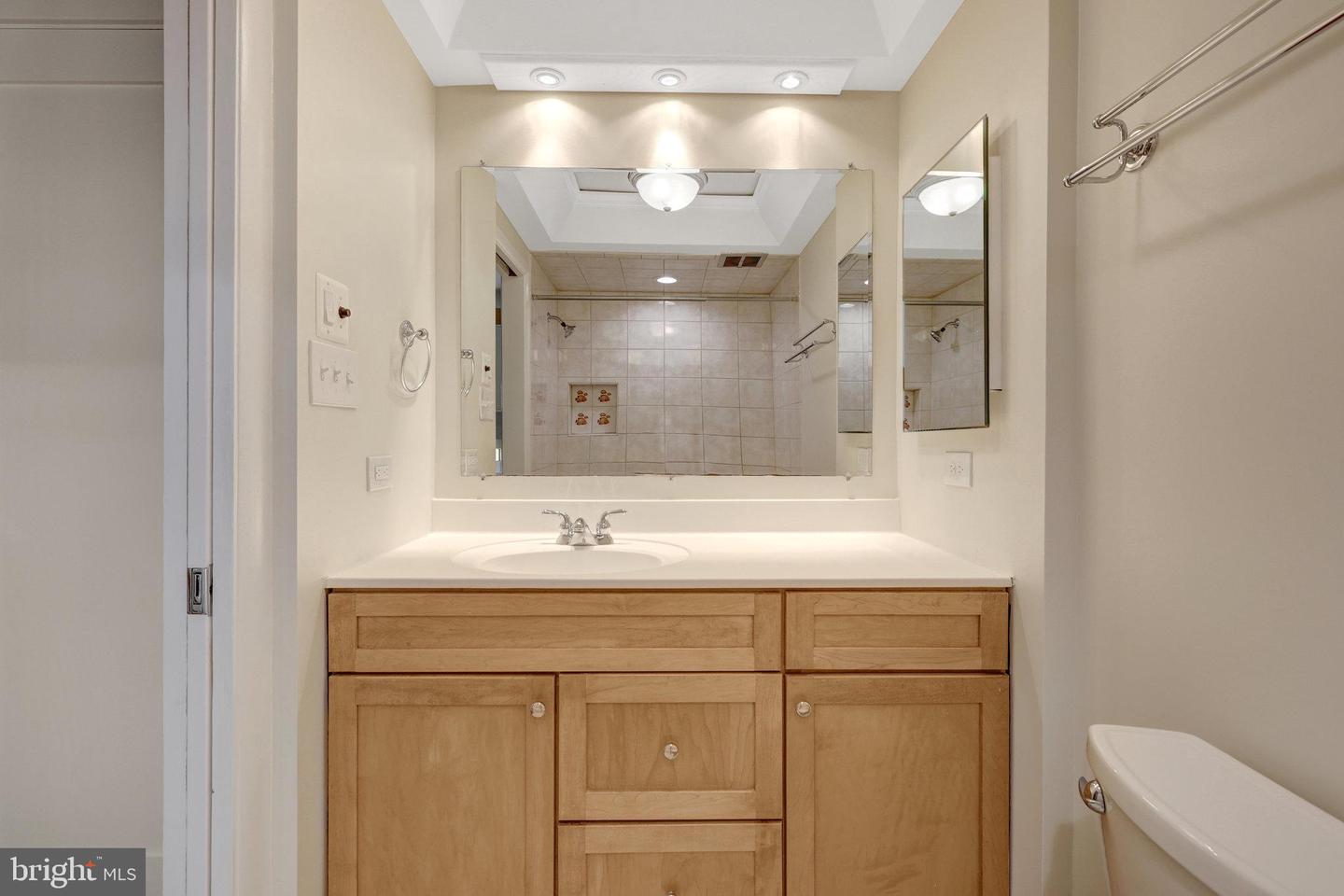 11136 SAFFOLD WAY, RESTON, Virginia 20190, 3 Bedrooms Bedrooms, ,2 BathroomsBathrooms,Residential,For sale,11136 SAFFOLD WAY,VAFX2250172 MLS # VAFX2250172