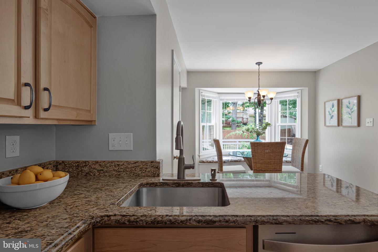 4360 SILAS HUTCHINSON DR, CHANTILLY, Virginia 20151, 4 Bedrooms Bedrooms, ,2 BathroomsBathrooms,Residential,For sale,4360 SILAS HUTCHINSON DR,VAFX2250186 MLS # VAFX2250186