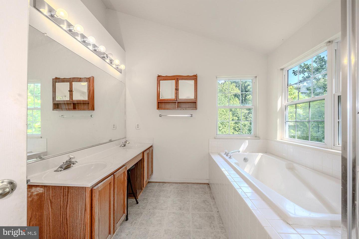 21 KENNESAW DR, STAFFORD, Virginia 22554, 4 Bedrooms Bedrooms, ,2 BathroomsBathrooms,Residential,For sale,21 KENNESAW DR,VAST2040262 MLS # VAST2040262