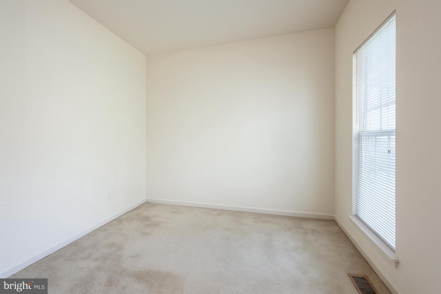 21 KENNESAW DR, STAFFORD, Virginia 22554, 4 Bedrooms Bedrooms, ,2 BathroomsBathrooms,Residential,For sale,21 KENNESAW DR,VAST2040262 MLS # VAST2040262