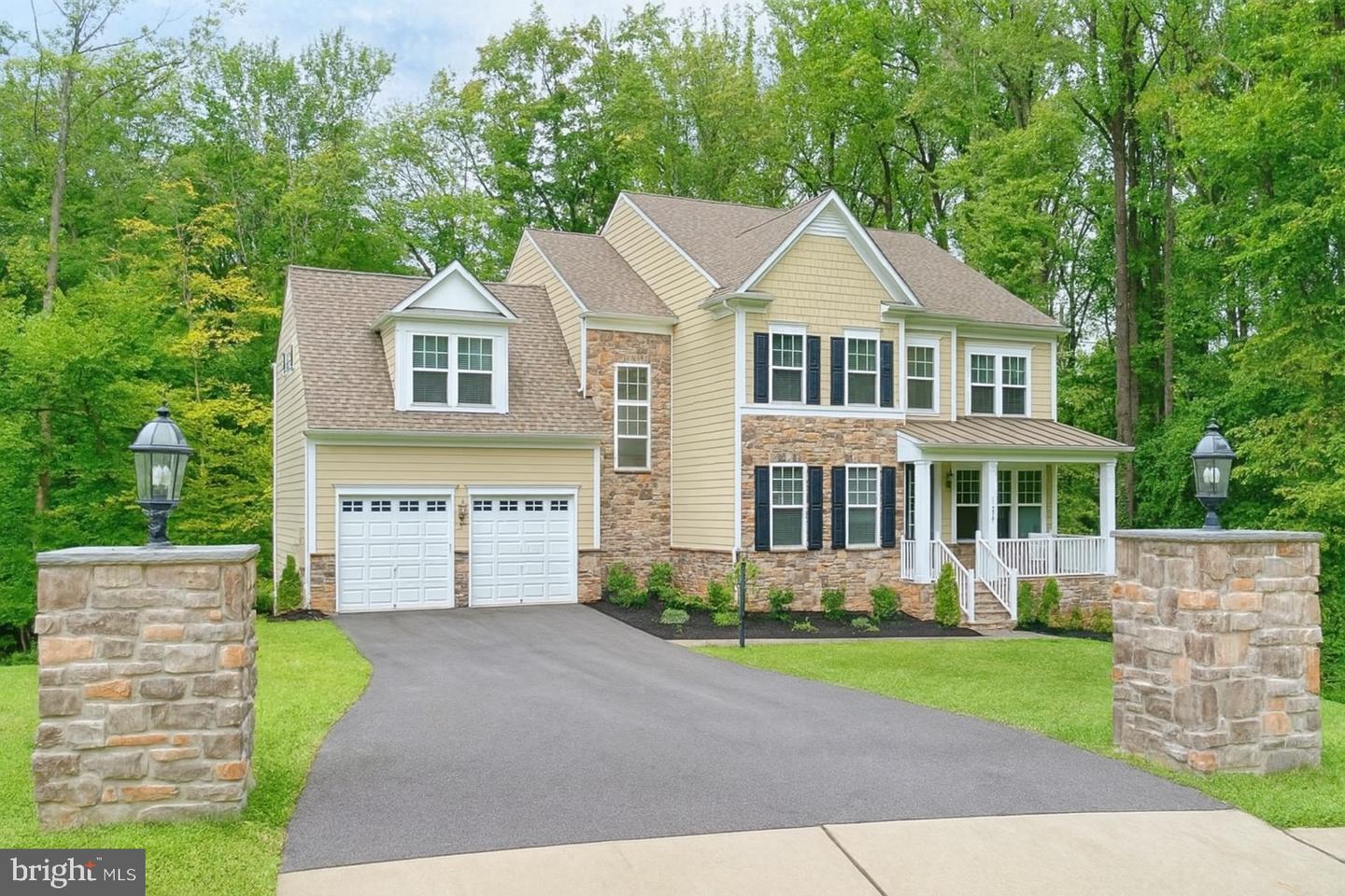 1294 SCOTTS RUN RD, MCLEAN, Virginia 22102, 6 Bedrooms Bedrooms, ,5 BathroomsBathrooms,Residential,For sale,1294 SCOTTS RUN RD,VAFX2252506 MLS # VAFX2252506