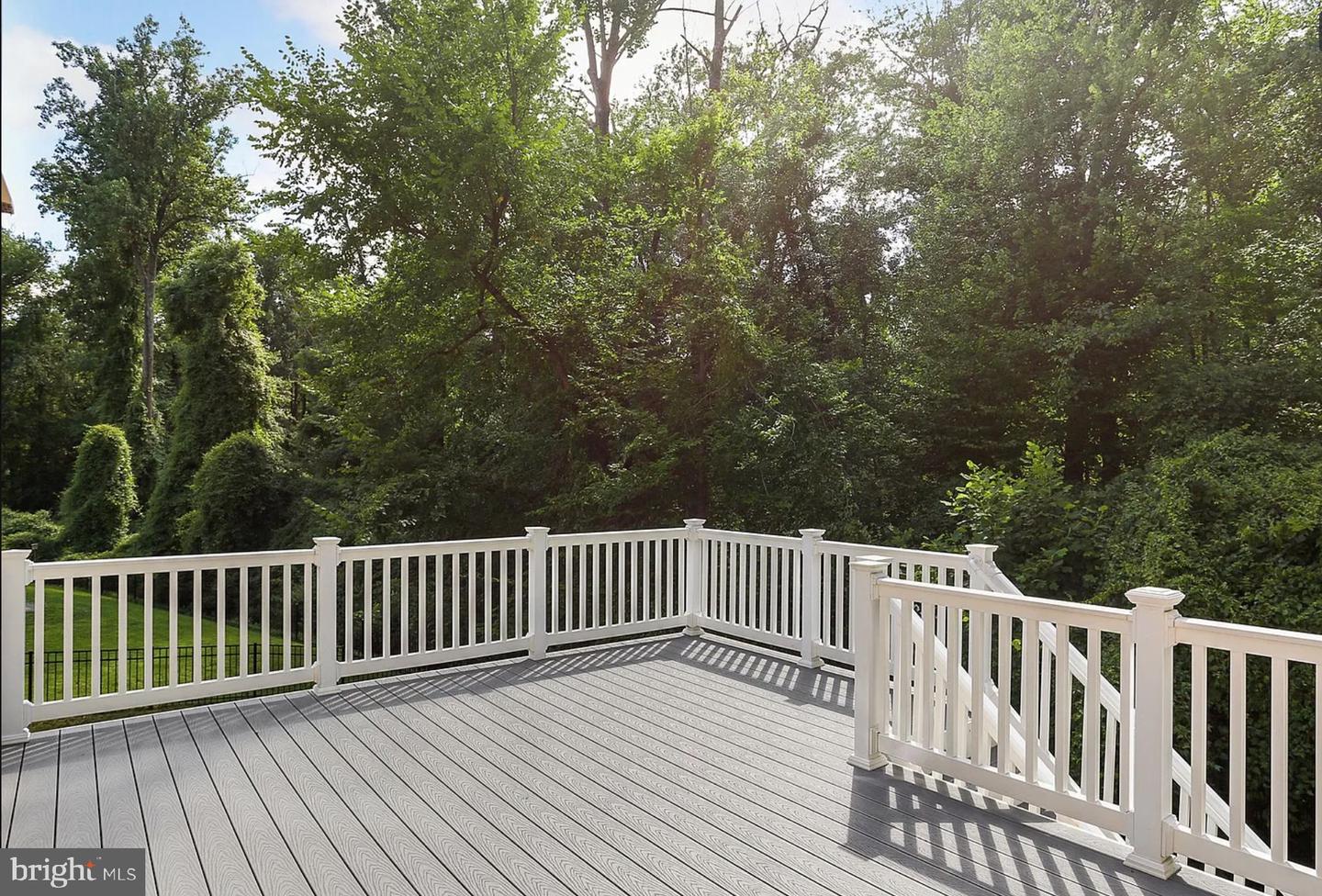 1294 SCOTTS RUN RD, MCLEAN, Virginia 22102, 6 Bedrooms Bedrooms, ,5 BathroomsBathrooms,Residential,For sale,1294 SCOTTS RUN RD,VAFX2252506 MLS # VAFX2252506