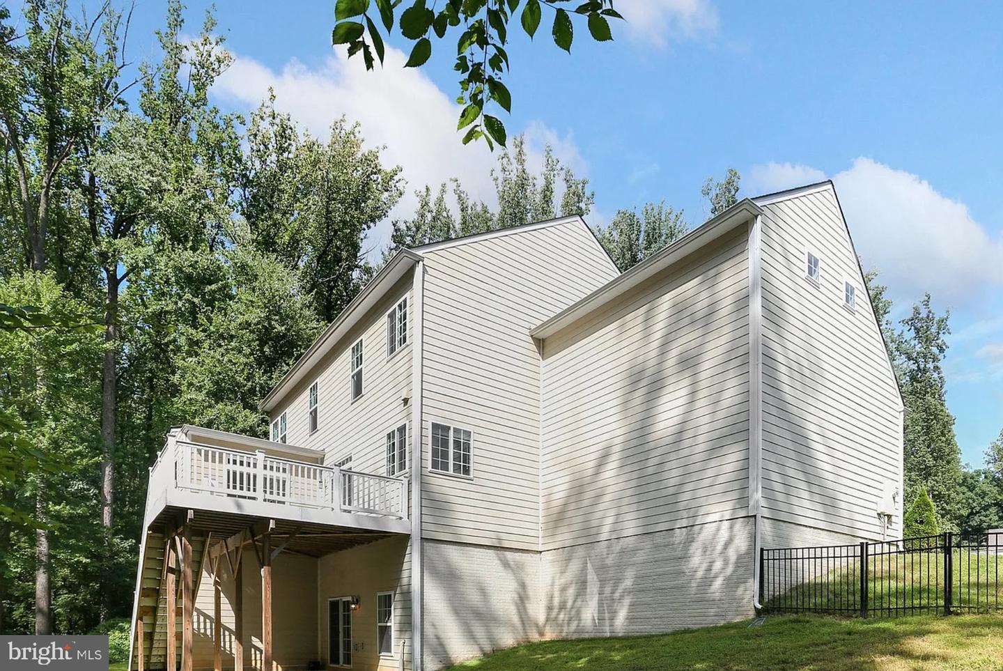 1294 SCOTTS RUN RD, MCLEAN, Virginia 22102, 6 Bedrooms Bedrooms, ,5 BathroomsBathrooms,Residential,For sale,1294 SCOTTS RUN RD,VAFX2252506 MLS # VAFX2252506