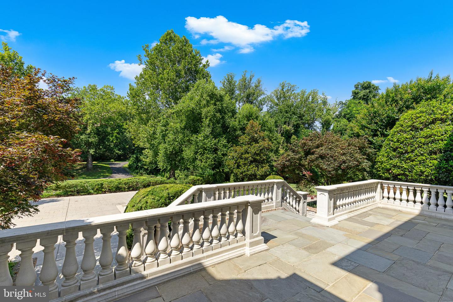 11195 GUNSTON, LORTON, Virginia 22079, 7 Bedrooms Bedrooms, ,7 BathroomsBathrooms,Residential,For sale,11195 GUNSTON,VAFX2252722 MLS # VAFX2252722