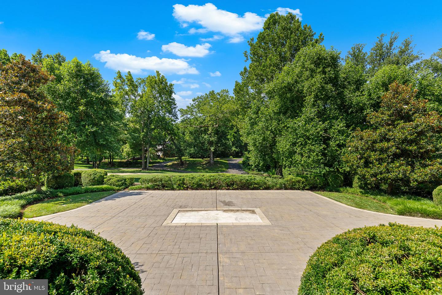 11195 GUNSTON, LORTON, Virginia 22079, 7 Bedrooms Bedrooms, ,7 BathroomsBathrooms,Residential,For sale,11195 GUNSTON,VAFX2252722 MLS # VAFX2252722