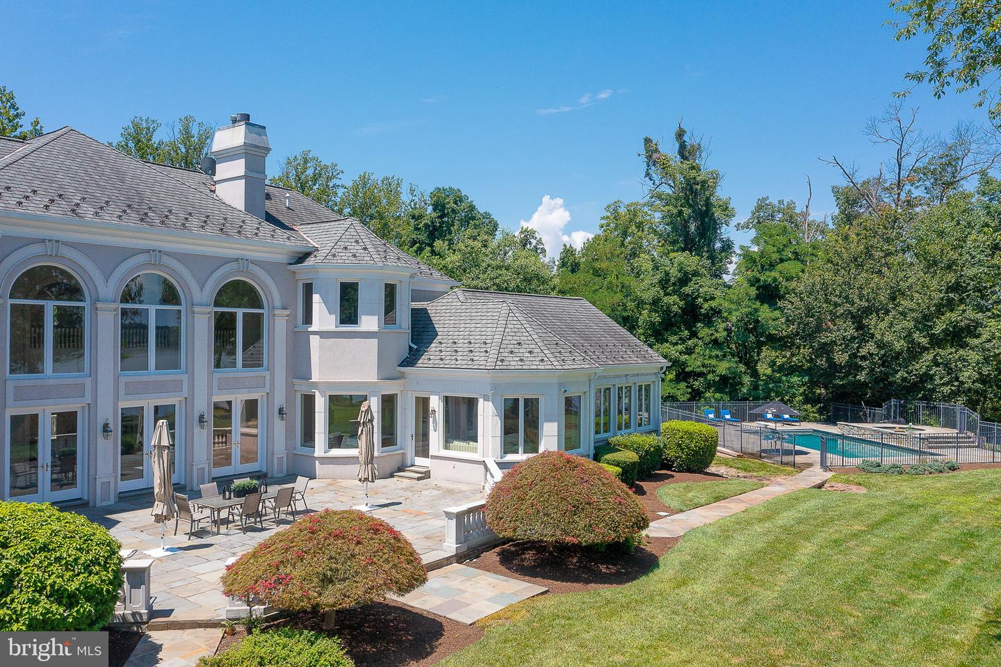 11195 GUNSTON, LORTON, Virginia 22079, 7 Bedrooms Bedrooms, ,7 BathroomsBathrooms,Residential,For sale,11195 GUNSTON,VAFX2252722 MLS # VAFX2252722