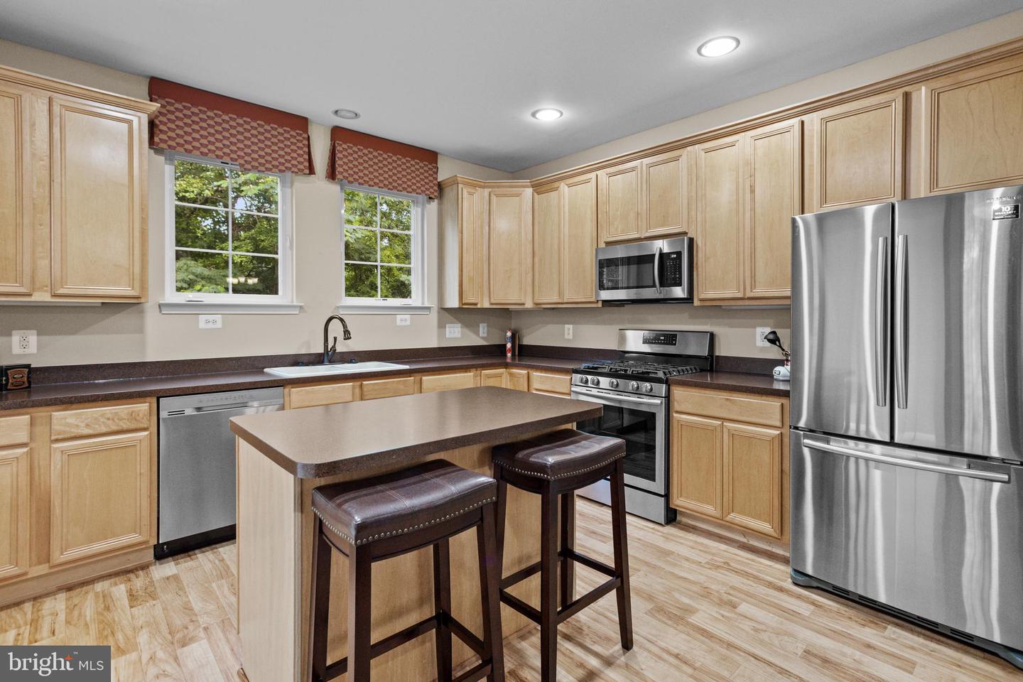 13801 GULLANE DR, WOODBRIDGE, Virginia 22191, 3 Bedrooms Bedrooms, ,2 BathroomsBathrooms,Residential,For sale,13801 GULLANE DR,VAPW2098532 MLS # VAPW2098532