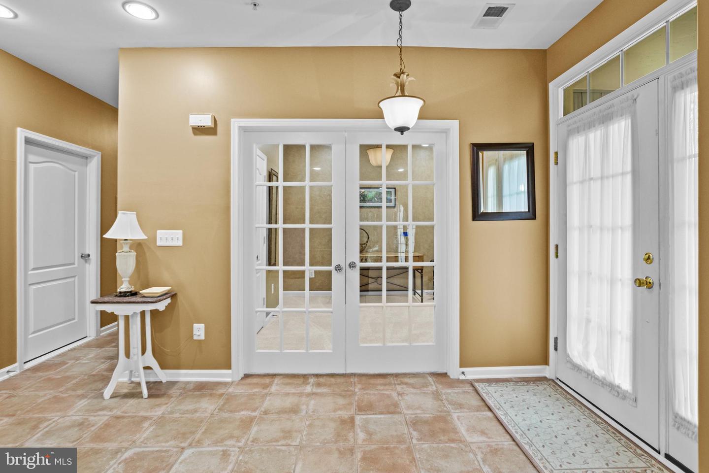 13801 GULLANE DR, WOODBRIDGE, Virginia 22191, 3 Bedrooms Bedrooms, ,2 BathroomsBathrooms,Residential,For sale,13801 GULLANE DR,VAPW2098532 MLS # VAPW2098532