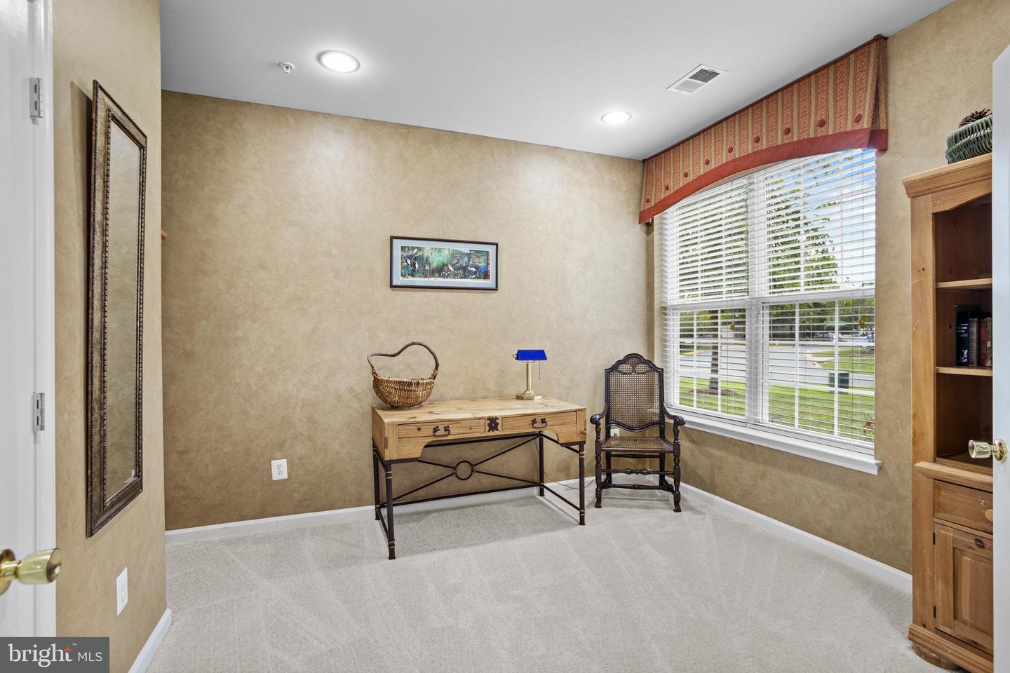 13801 GULLANE DR, WOODBRIDGE, Virginia 22191, 3 Bedrooms Bedrooms, ,2 BathroomsBathrooms,Residential,For sale,13801 GULLANE DR,VAPW2098532 MLS # VAPW2098532