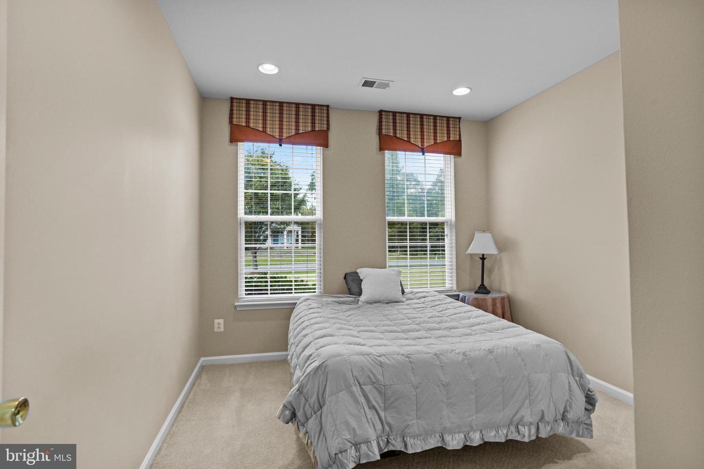 13801 GULLANE DR, WOODBRIDGE, Virginia 22191, 3 Bedrooms Bedrooms, ,2 BathroomsBathrooms,Residential,For sale,13801 GULLANE DR,VAPW2098532 MLS # VAPW2098532