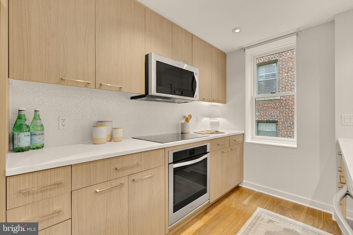 2331 15TH ST NW #202, WASHINGTON, District Of Columbia 20009, 1 Bedroom Bedrooms, ,1 BathroomBathrooms,Residential,For sale,2331 15TH ST NW #202,DCDC2209136 MLS # DCDC2209136