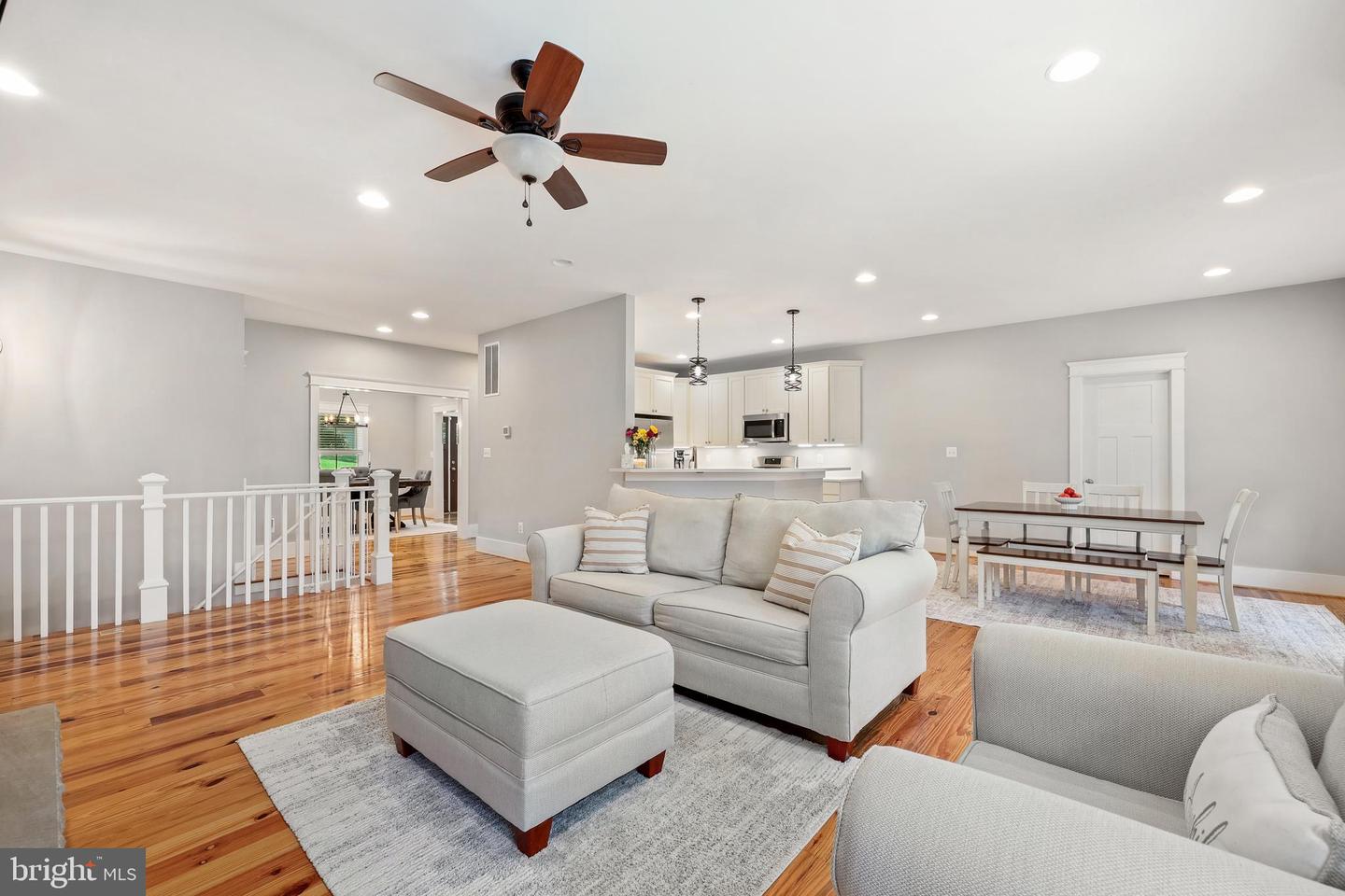 11933 AIRLEA DR, NOKESVILLE, Virginia 20181, 4 Bedrooms Bedrooms, ,3 BathroomsBathrooms,Residential,For sale,11933 AIRLEA DR,VAPW2098890 MLS # VAPW2098890