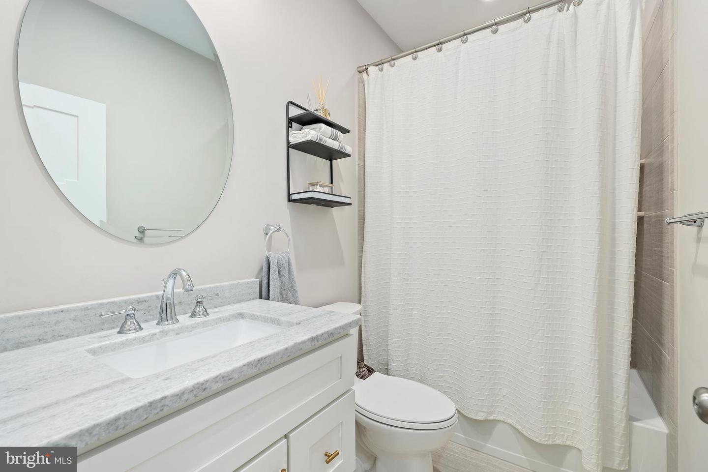 11933 AIRLEA DR, NOKESVILLE, Virginia 20181, 4 Bedrooms Bedrooms, ,3 BathroomsBathrooms,Residential,For sale,11933 AIRLEA DR,VAPW2098890 MLS # VAPW2098890