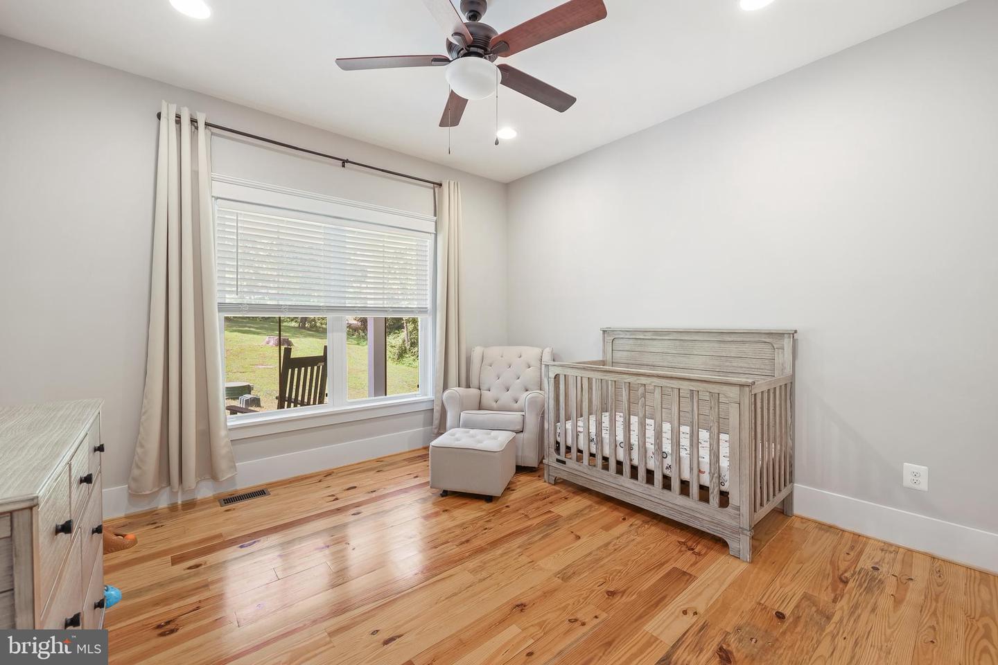 11933 AIRLEA DR, NOKESVILLE, Virginia 20181, 4 Bedrooms Bedrooms, ,3 BathroomsBathrooms,Residential,For sale,11933 AIRLEA DR,VAPW2098890 MLS # VAPW2098890