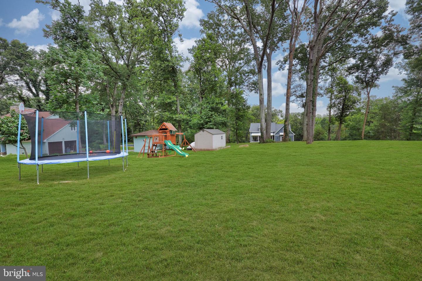 11933 AIRLEA DR, NOKESVILLE, Virginia 20181, 4 Bedrooms Bedrooms, ,3 BathroomsBathrooms,Residential,For sale,11933 AIRLEA DR,VAPW2098890 MLS # VAPW2098890