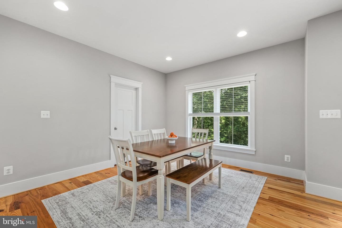 11933 AIRLEA DR, NOKESVILLE, Virginia 20181, 4 Bedrooms Bedrooms, ,3 BathroomsBathrooms,Residential,For sale,11933 AIRLEA DR,VAPW2098890 MLS # VAPW2098890