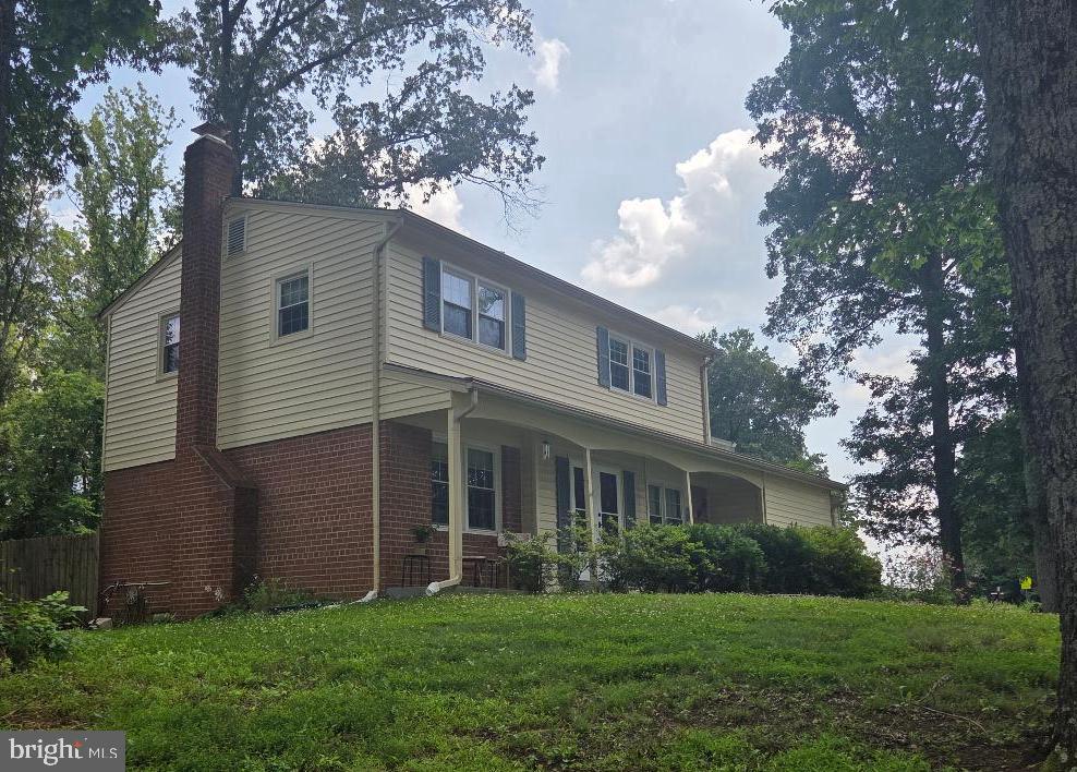 6901 HUNTSMAN BLVD, SPRINGFIELD, Virginia 22153, 4 Bedrooms Bedrooms, ,2 BathroomsBathrooms,Residential,For sale,6901 HUNTSMAN BLVD,VAFX2253820 MLS # VAFX2253820