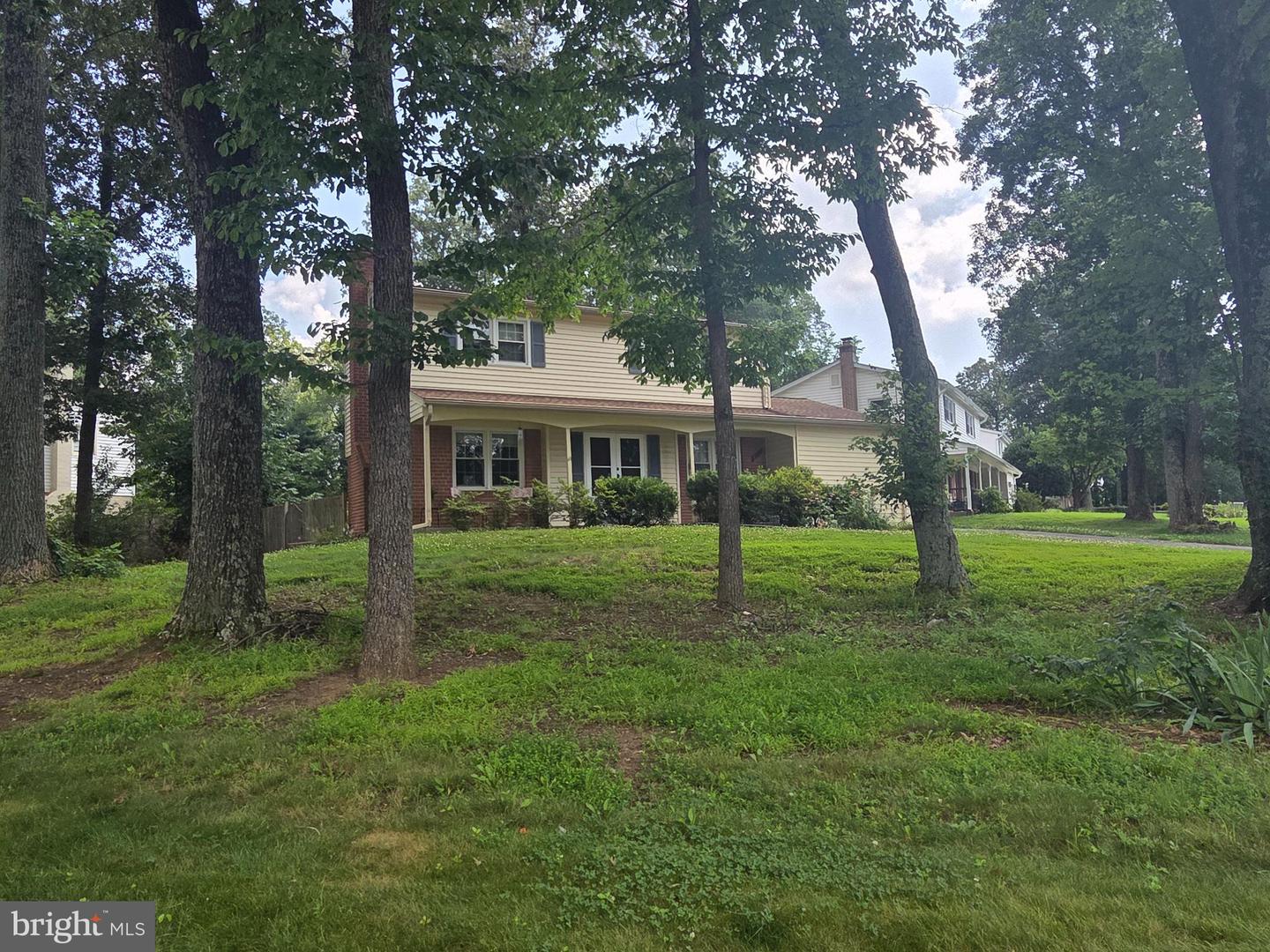 6901 HUNTSMAN BLVD, SPRINGFIELD, Virginia 22153, 4 Bedrooms Bedrooms, ,2 BathroomsBathrooms,Residential,For sale,6901 HUNTSMAN BLVD,VAFX2253820 MLS # VAFX2253820