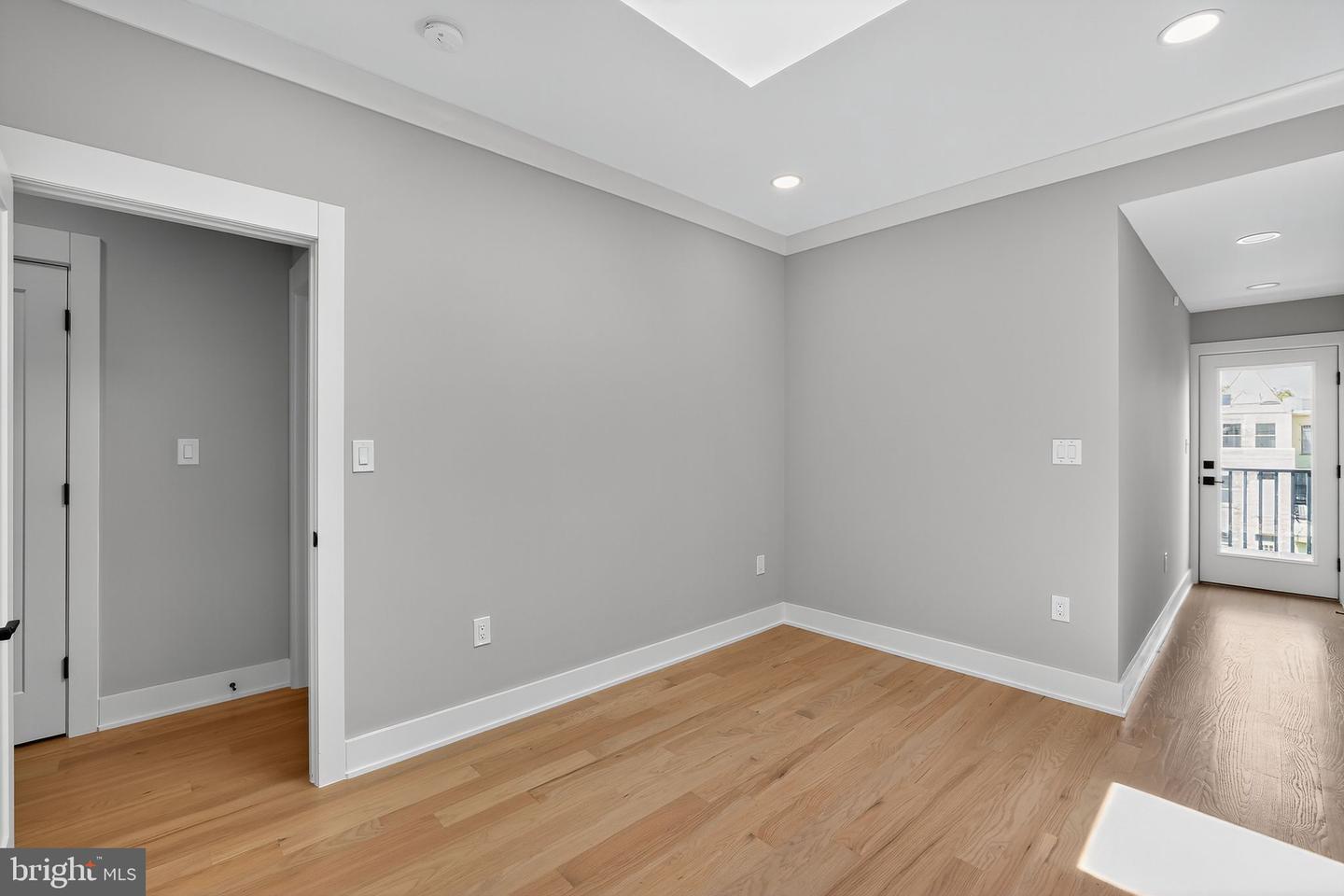 1329 IRVING ST NW #2, WASHINGTON, District Of Columbia 20010, 3 Bedrooms Bedrooms, ,2 BathroomsBathrooms,Residential,For sale,1329 IRVING ST NW #2,DCDC2209334 MLS # DCDC2209334