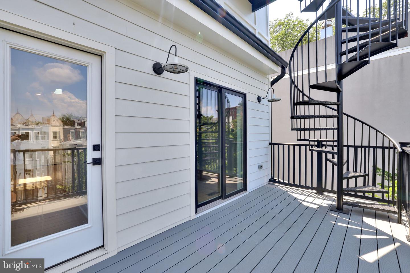 1329 IRVING ST NW #2, WASHINGTON, District Of Columbia 20010, 3 Bedrooms Bedrooms, ,2 BathroomsBathrooms,Residential,For sale,1329 IRVING ST NW #2,DCDC2209334 MLS # DCDC2209334